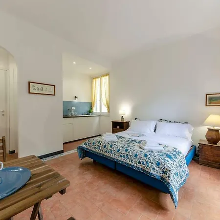 Joivy Lovely Apt For 2, With Terrace In